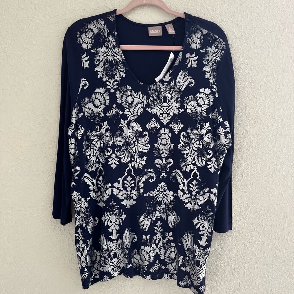 Chico's Women Size 3/US XL Stamped Floral Smooth V Neck 3/4 Sleeve Midnight NEW